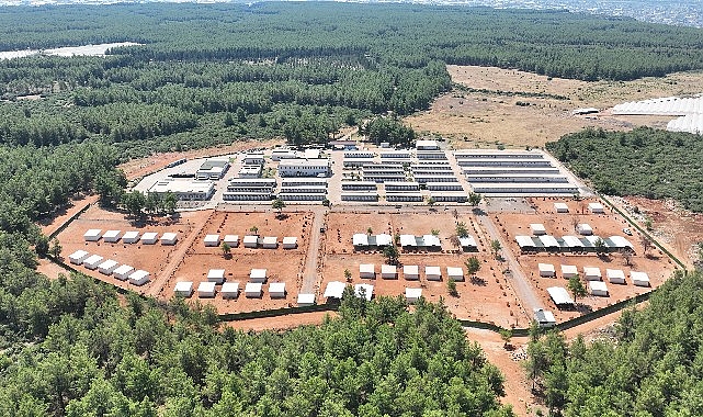 Antalya Büyükşehir Belediyesi Sokak Hayvanları Geçici Bakımevi ve Rehabilitasyon Merkezi,