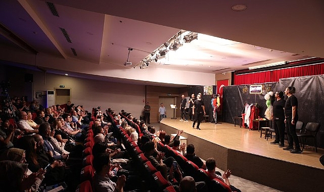 Çiğli’de Kültür Sanat Etkinlikleri Hız Kazandı: Salonlar Doldu, Taştı Çiğli Belediyesi, ekim ayıyla birlikte kültür ve sanat etkinliklerine hız