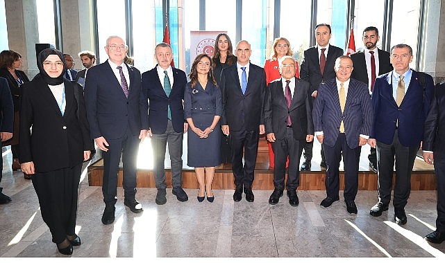 Kocaeli Büyükşehir Belediye Başkanı Tahir Büyükakın, Avrupa Konseyi Yerel ve