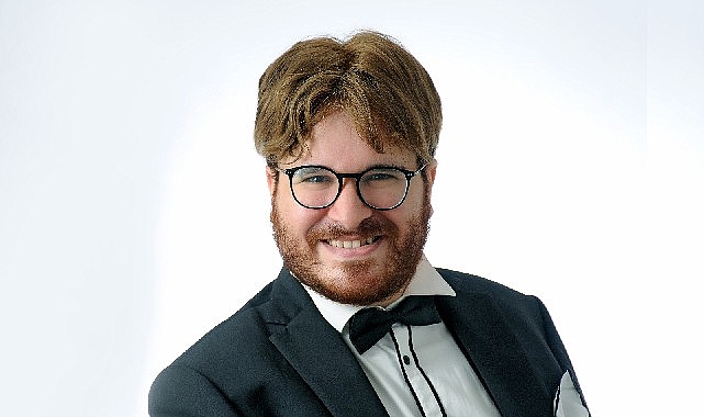 Dünyaca ünlü Türk Opera Sanatçıcı Tenor Sedat Can Öztoprak operanın kalbi Viyana’yı fethetti 2026 yılında Dünyanın En önemli Opera Sanat şehirlerinden olan, Viyana,