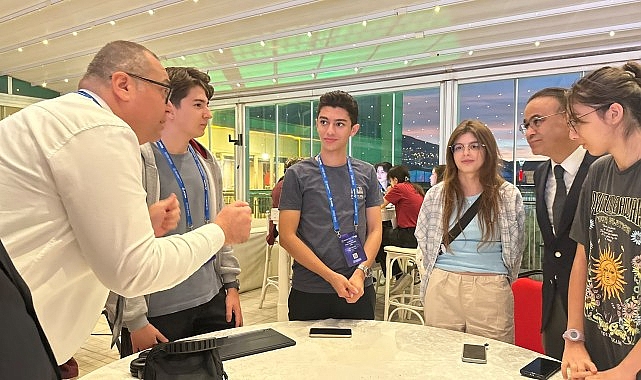 İl Millî Eğitim Müdürü Dr. Ömer Yahşi, ETKİM Genç Tekno Girişim Kampı’nı Ziyaret Etti İzmir İl Millî Eğitim Müdürü Sayın Dr. Ömer Yahşi, ETKİM