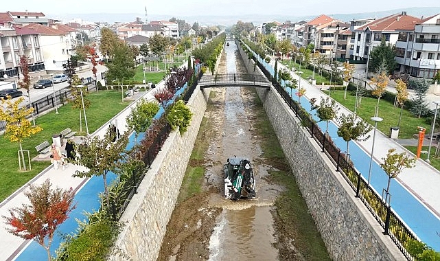 İnegöl Belediyesi, kış mevsimi öncesi beklenen yağışlar nedeniyle Kanal İnegöl’de
