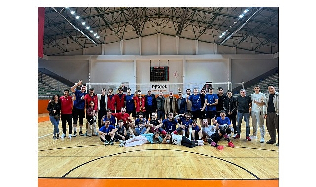 İnegöl Belediyespor Dolu Dizgin Yola Devam Ediyor İnegöl Belediyespor Erkek Voleybol Takımı, Uzman Posta Erkekler Voleybol 2.
