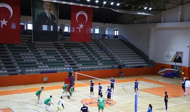 İnegöl Belediyespor Erkek Voleybol Takımı, Uzman Posta Erkekler Voleybol 2.