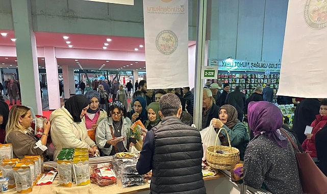 İnegöl’ün Tarımsal Değerleri Bursa Tarım Fuarı’nda Tanıtılıyor İnegöl’ün tarım değerleri, İnegöl Belediyesi ve İnegöl Üreten Çiftçiler Kooperatifi