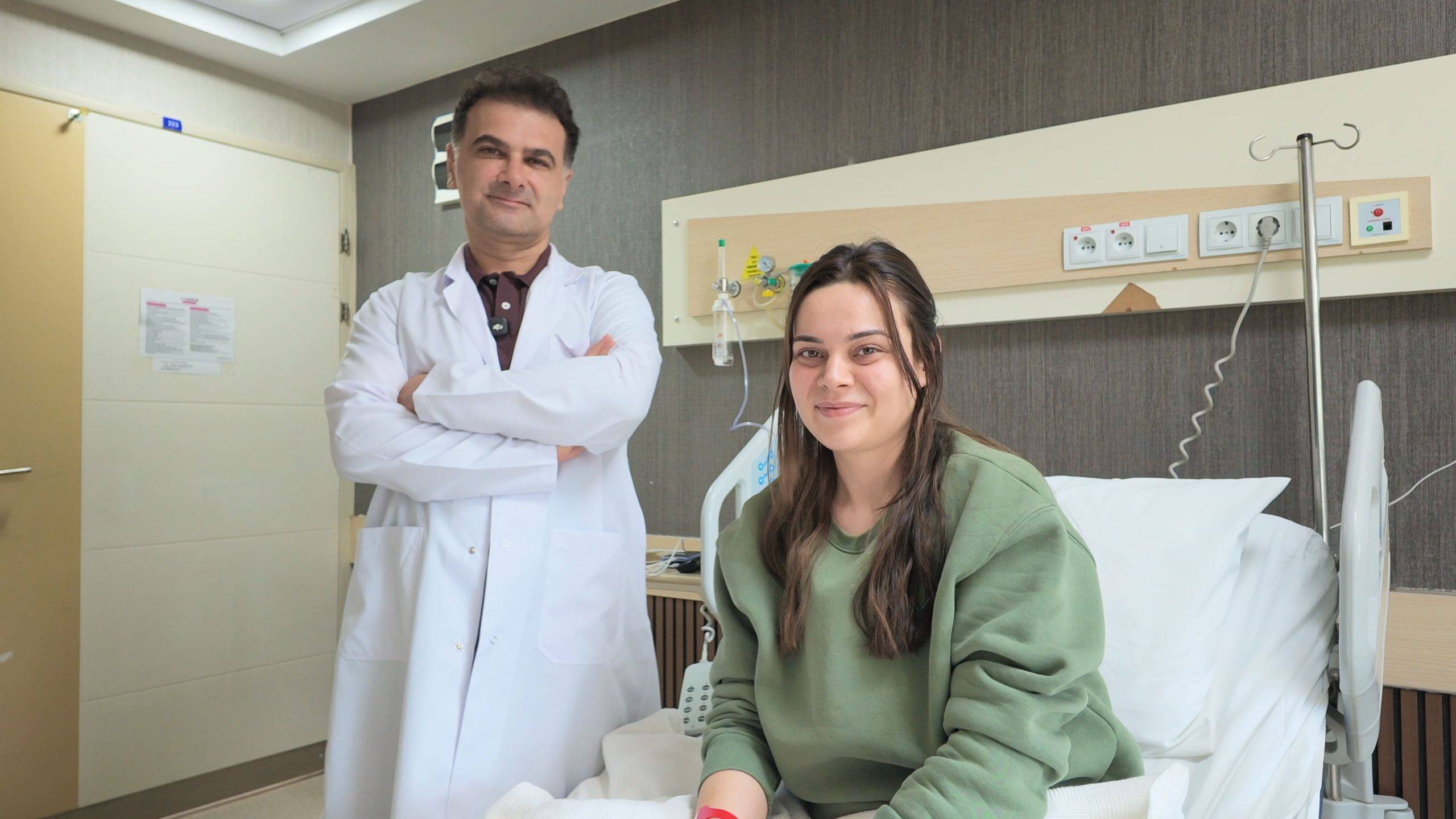 İstanbul’da “Dalağın Alınması Gerekiyor” Denilen Genç Kadın, İzmir’de Şifa Buldu! (Özel) İzmir Özel Ata Sağlık Hastanesi'nde uygulanan PAIR yöntemiyle organı korunarak