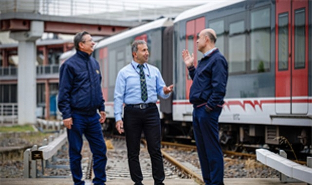 İzmir Büyükşehir Belediyesi’nin metro ve tramvay sistemlerini işleten İzmir Metro