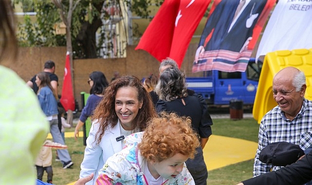 Karşıyaka’nın çocuklarına müjde: “Kent 95 Parkı” hizmete açıldı! Karşıyaka Belediyesi, uluslararası ‘Kent95’ programı kapsamında 0-3 yaş arası çocukların