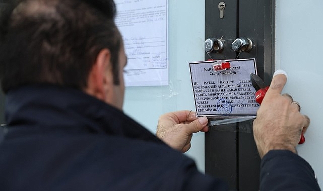 Kartepe’de Uyarılara Rağmen İhlalleri Sürdüren Market Mühürlendi Kartepe Belediyesi Zabıta Müdürlüğü ekipleri, Ertuğrulgazi Mahallesi’nde faaliyet gösteren bir