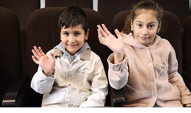 Keçiören’de “Cesur Balık” Çocuklarla Buluştu Keçiören Belediyesi Kent Tiyatrosu tarafından sahnelenen “Cesur Balık” adlı tiyatro