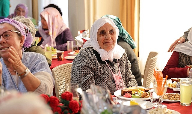 Keçiören’de Dünya Yaşlılar Günü Dolu Dolu Kutlandı Keçiören Belediyesi, 1 Ekim Dünya Yaşlılar Günü kapsamında ilçe genelinde