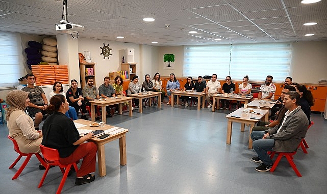 Kemer Belediyesi Kreşinde Veli Toplantısı Gerçekleştirildiç Kemer Belediyesi Ülker-Orduvar Akman Kreş ve Gündüz Bakımevi’nde veli toplantısı