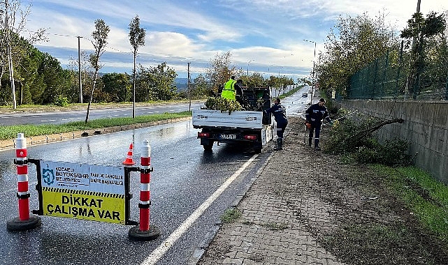 Kocaeli için gece gündüz çalıştılar; AFAD kriz masası görevini tamamladı AFAD İl Müdürlüğü’nde oluşturulan kriz masası, Kocaeli’yi etkisi altına alan