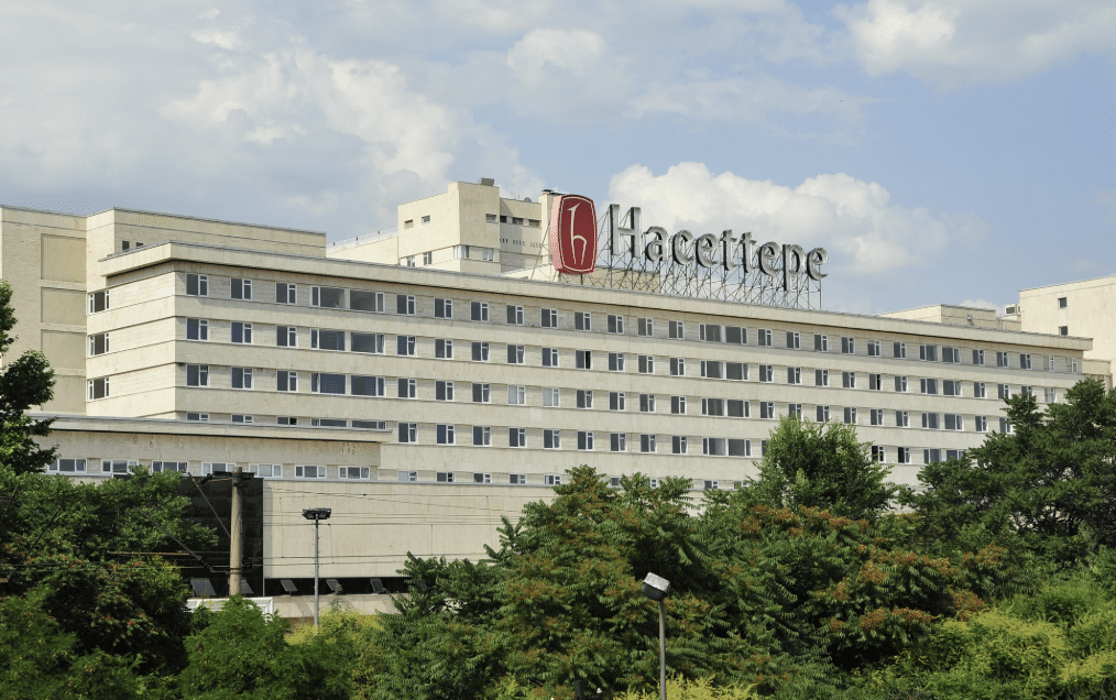 Mahkemeden Hacettepe Üniversite Hastanesine ‘Sendikal Hak’ Dersi ! Mahkemeden Hacettepe Üniversite Hastanesine 'Sendikal Hak' Dersi !
