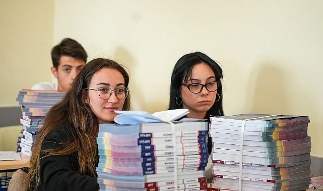 Maltepe Belediyesi, Liselere Geçiş Sistemi (LGS) ve Yükseköğretim Kurumları Sınavı’na