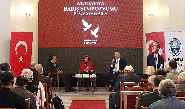 Mudanya’da 104 yıl sonra aynı gündem: Barış Mudanya Belediyesi tarafından Mudanya Mütarekesi’nin 104. yıl dönümü kapsamında düzenlenen
