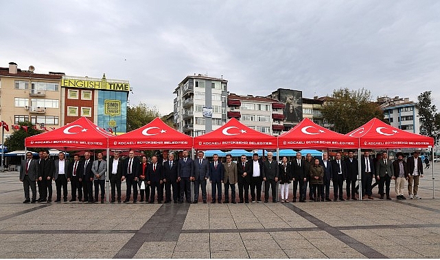 Muhtarların en mutlu günü 19 Ekim Muhtarlar Günü, Kocaeli’de düzenlenen tören ve ziyaretlerle kutlanıyor.