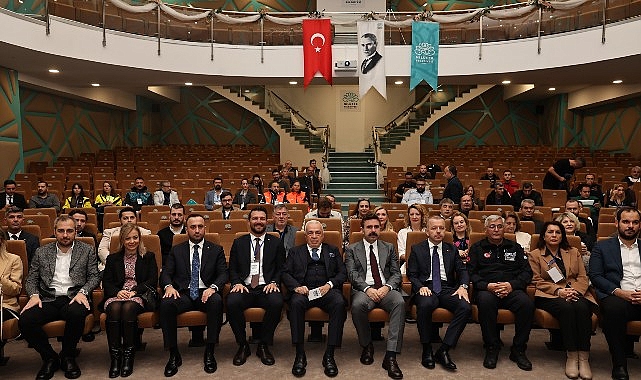 Nilüfer’de afet çalıştayı Nilüfer’de gerçekleşen İRAP Çalıştayı’nda akademisyenler, yerel yönetimler ve kamu kurumları