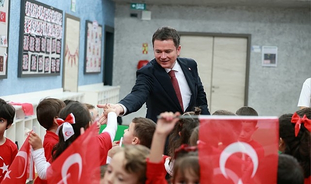 Osmangazi Belediyesi’nin Kreşlerinde Cumhuriyet Coşkusu Yaşandı Cumhuriyet’in kuruluşunun 103’üncü yıl dönümü, Osmangazi Belediyesi bünyesinde hizmet veren