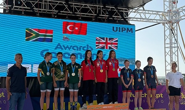 Osmangazi’nin Sporcuları Dünyanın Zirvesinde Osmangazi Belediyespor’un başarılı sporcuları Cemre Cesur, Elif Ecem Öztürk ve
