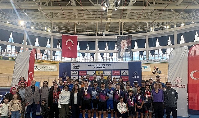 Pist Bisikleti Kupası’nın Genç Yıldızları Konya Velodromu’nda Pedal Çevirdi Türkiye Bisiklet Federasyonu tarafından düzenlenen 2026 Puanlı Pist Bisikleti Kupası’nın