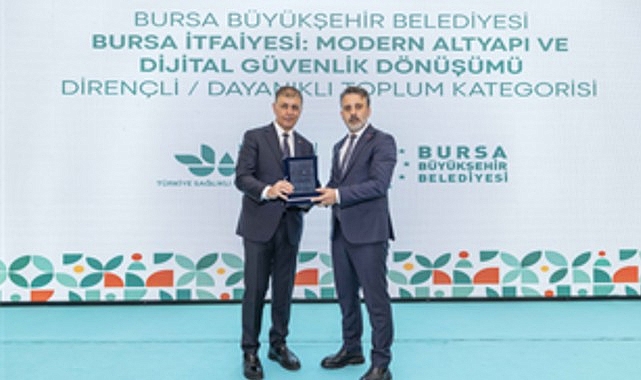 Sağlıklı Şehirler Yarışması’nda kazananlar ödüllerini aldı Türkiye Sağlıklı Kentler Birliği tarafından düzenlenen Sağlıklı Şehirler En İyi