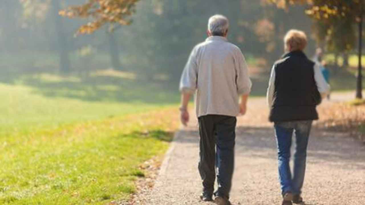 Sağlıklı yaşlanmanın anahtarı günlük alışkanlıklarda: Dinç kalmanın 10 yolu Genetik miras yaşlanma sürecinde etkili olsa da yaşam tarzı seçimleri