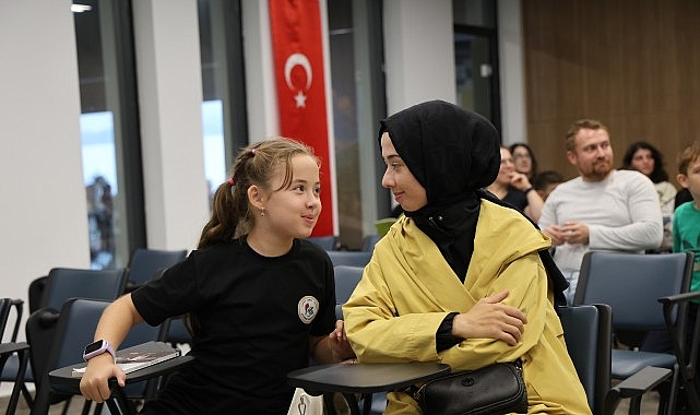 Eğitimci ve yazar Sinan Yaşar, Uluslararası 16. Kocaeli Kitap Fuarı’nda