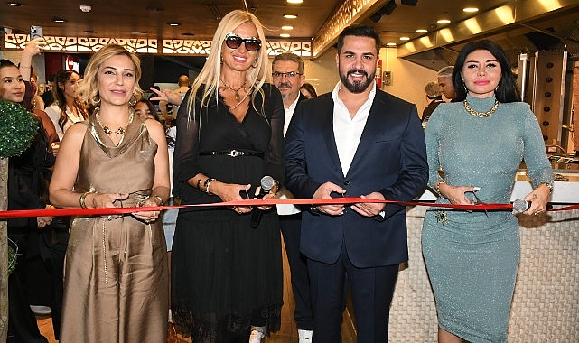 Beylikdüzü’ne yeni bir soluk getiren Meşe Döner, ünlü isimlerin katıldığı