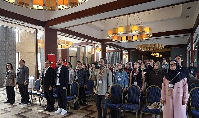 Yayathon’da hedef: Yaya dostu Kocaeli Kocaeli Büyükşehir Belediyesi, kentin ulaşım geleceğini yaya odaklı ve sürdürülebilir